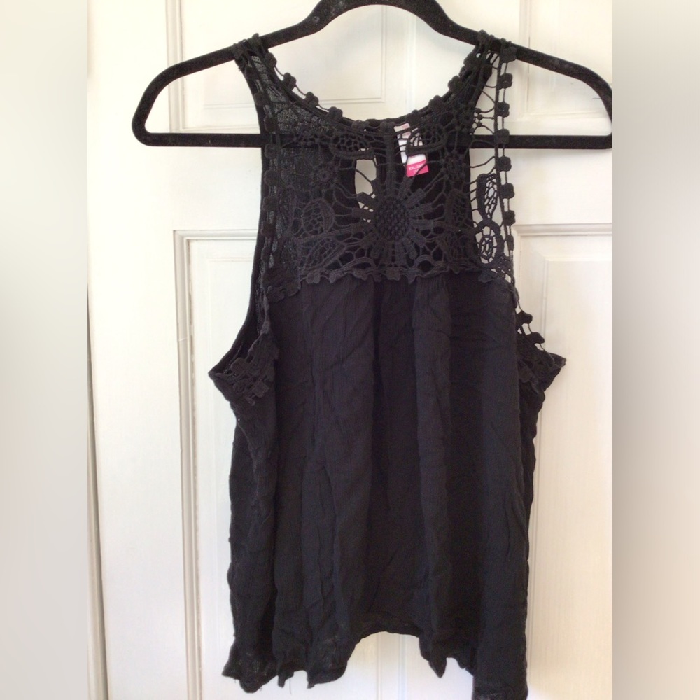 NO BOUNDARIES BLACK TOP WITH TRIM - size XXL/2XG (19)